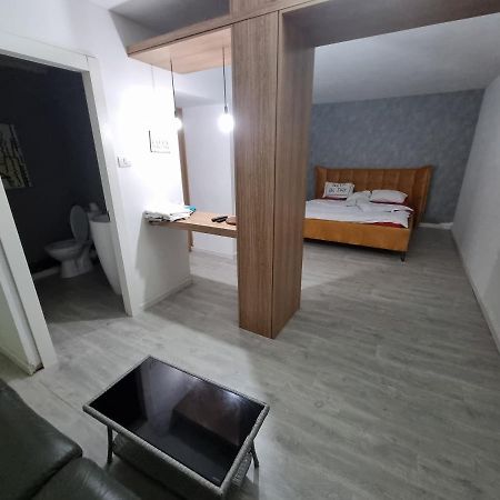 Liraz Suits Villa Rishon Leziyyon Luaran gambar